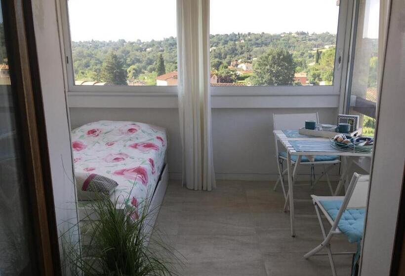 스탠다드 룸 가든 전망, Bed & Breakfast Les Lillas