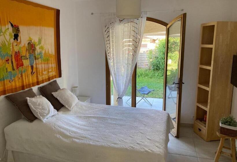 Номер Стандарт, Bed & Breakfast Les Lillas