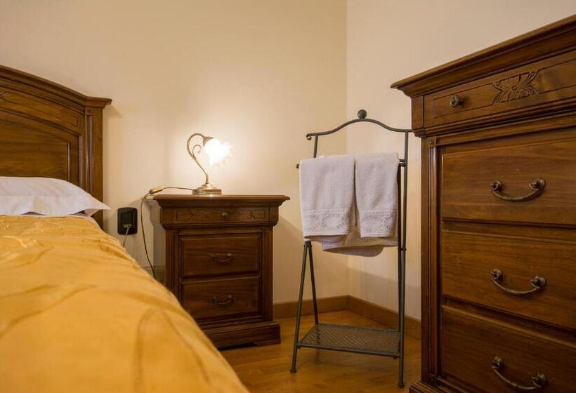 Standard room with outdoor bath, Bed & Breakfast Profumo D Estate