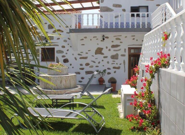 스위트, Coutorural