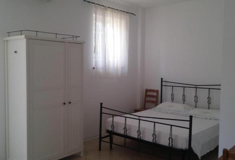 סטודיו משפחתי, Monolocale Lori