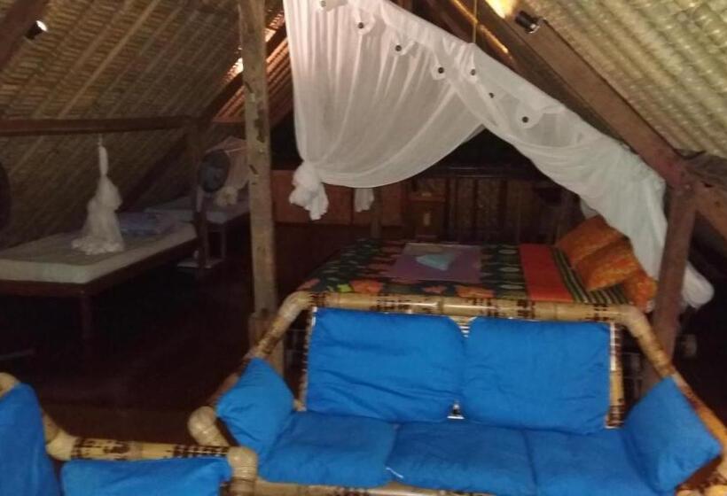 Семейный Номер, Topi Inn