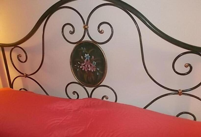 חדר סטנדרט עם מרפסת, B&b S Apposentu