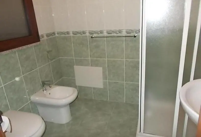 スタンダード４人部屋, B&b S Apposentu