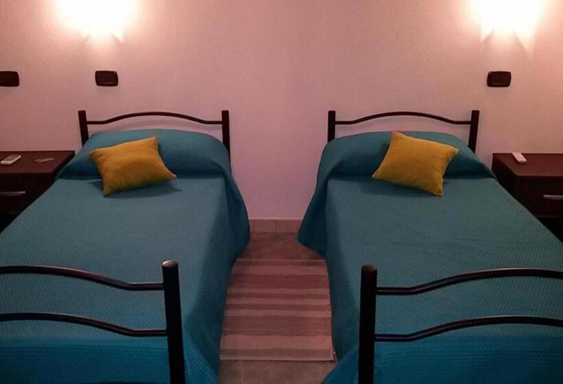 Четырехместный Номер Стандарт, B&b S Apposentu