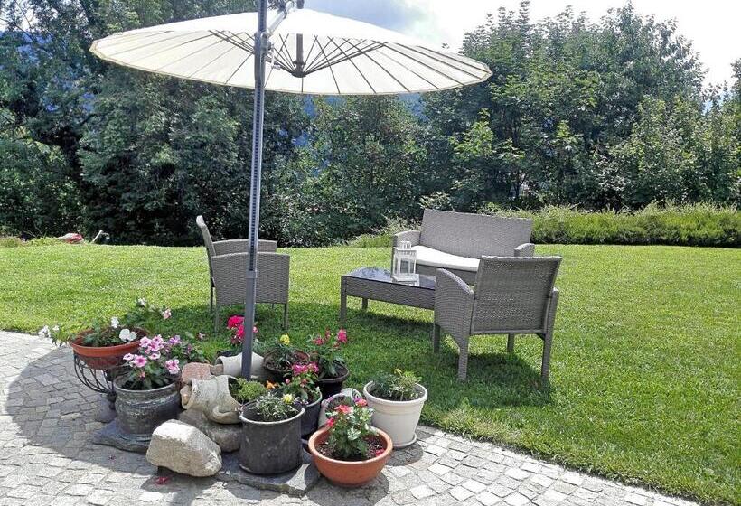 Семейный Номер, B&b Villa Claudia