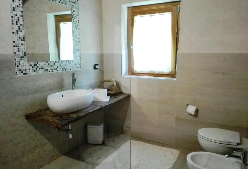 חדר סטנדרט עם מיטת קינג, B&b Villa Claudia