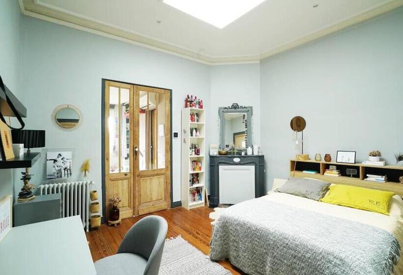 침실 3개 주택, Au Petit Bonheur