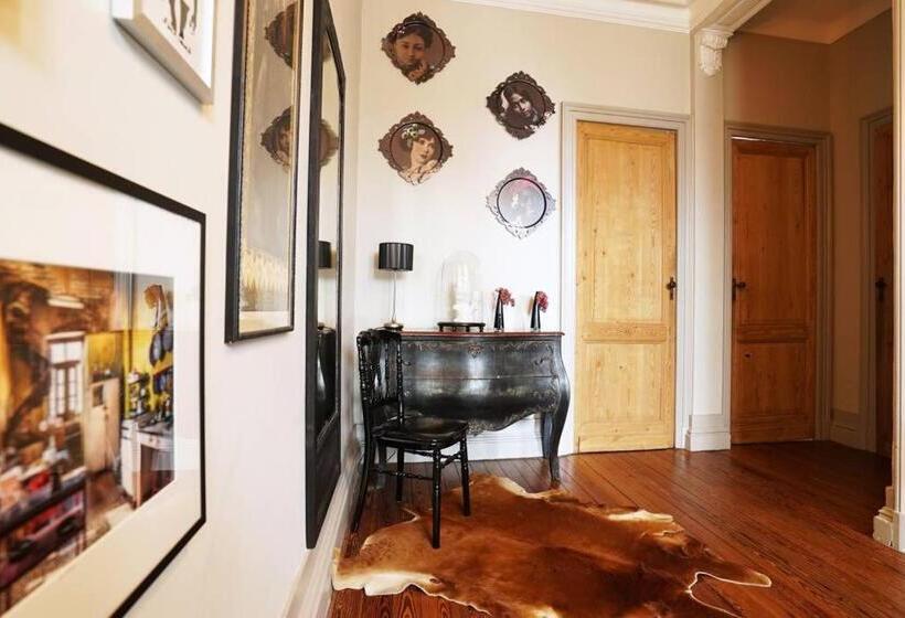 침실 3개 주택, Au Petit Bonheur