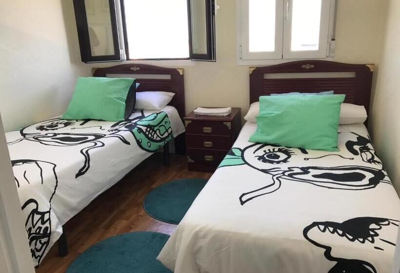 اتاق استاندارد با سرویس بهداشتی مشترک, Villa Floren Castro Urdiales