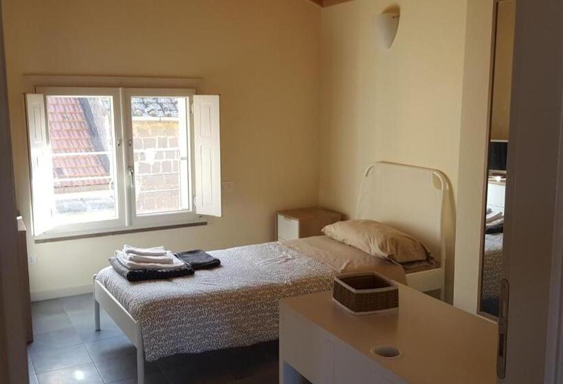 수피리어 싱글 룸, La Tortora