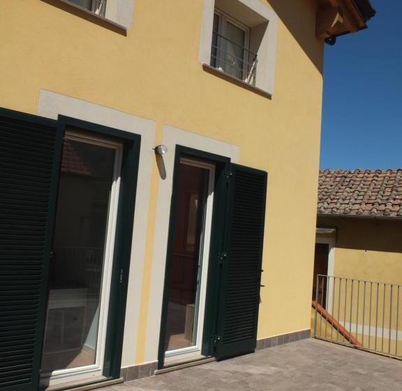 침실 2개 스위트, La Tortora