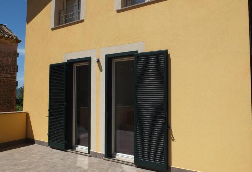 스탠다드 룸, La Tortora