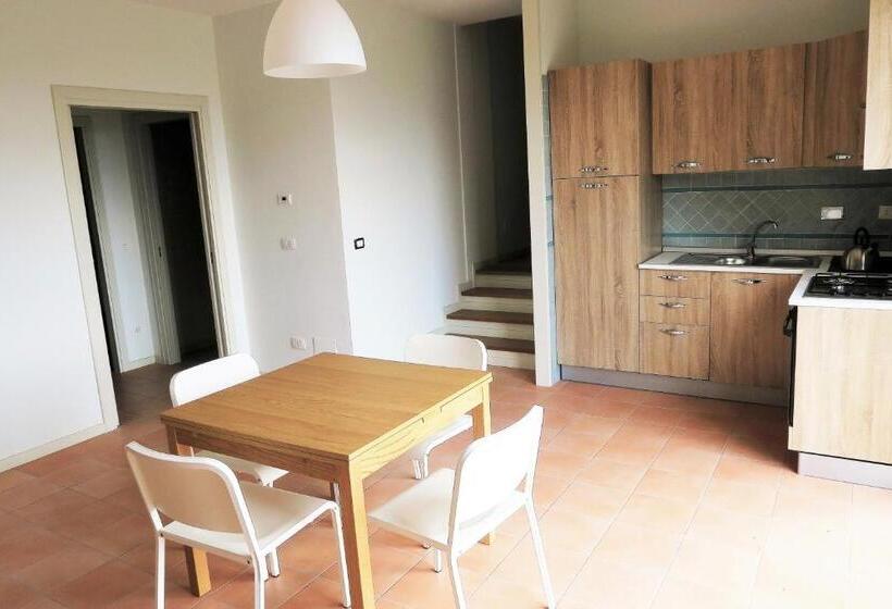 스탠다드 룸, La Tortora