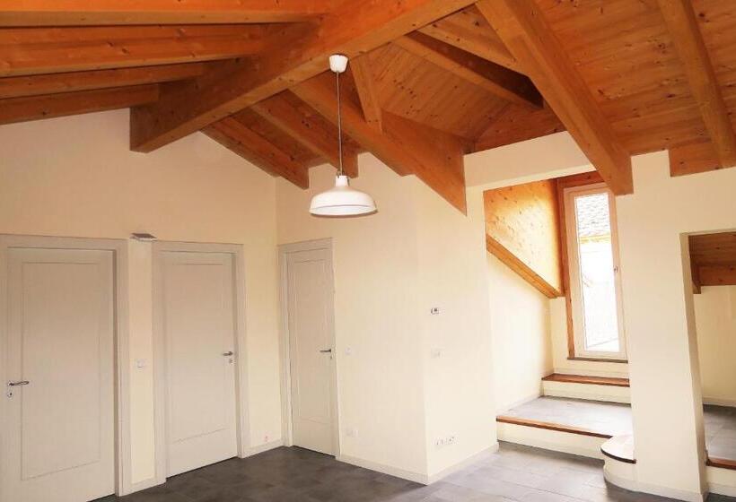 스탠다드 테라스 룸, La Tortora