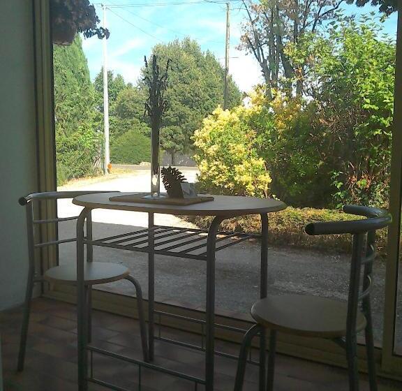 جناح, Sans Souci