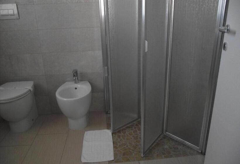 스탠다드 트리플 룸, B&b Olganna