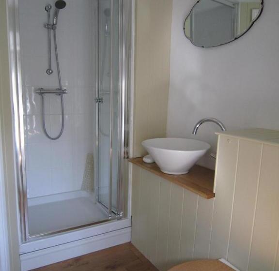 带大床的高级房间, Records Place