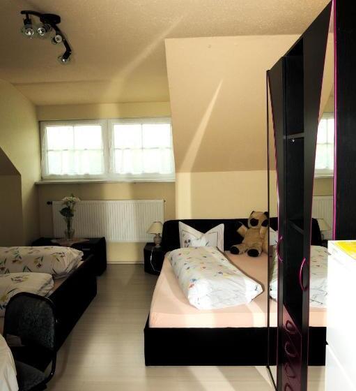 스탠다드 트리플 룸, Caruso Pension Und Pizzeria