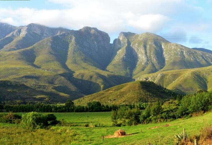 Dom 2 Sypialnie, Die Hoenderhok And Die Plaashuisie