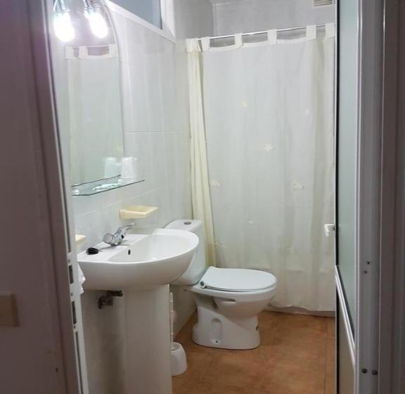 اتاق لوکس با چشم‌انداز دریا, A Vianda