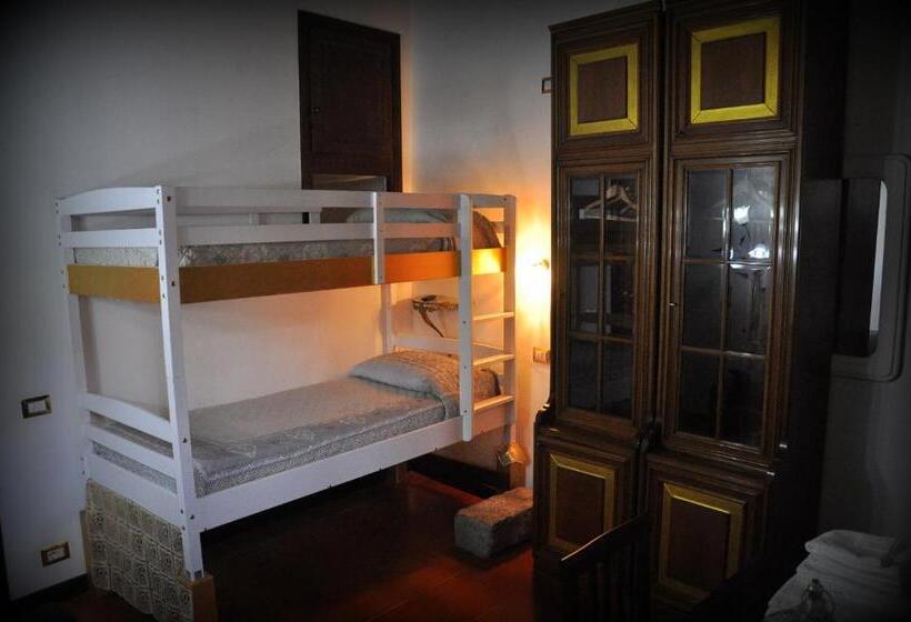 اتاق استاندارد یک نفره, Al Ponte Levatoio Pianoscarano