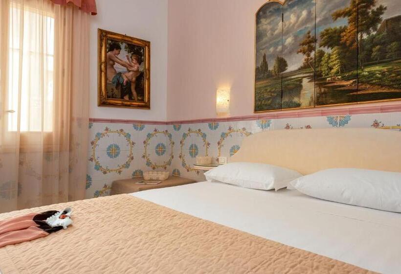 اتاق استاندارد سه نفره, Albert Rooms & Breakfast