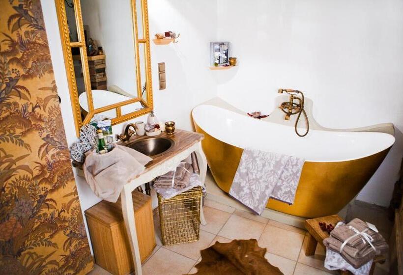 Апартаменты 1 Спальня с Балконом, Cottagenumber9