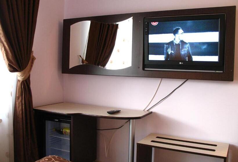 חדר סטנדרט עם מיטת קינג, Sun House