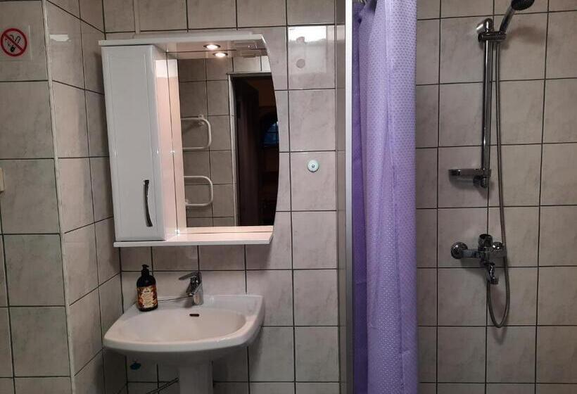 مجموعه ویستا شهر, Sunrise Majutus