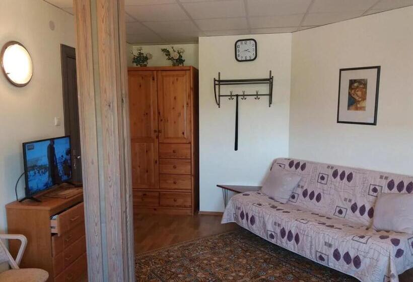 مجموعه ویستا شهر, Sunrise Majutus