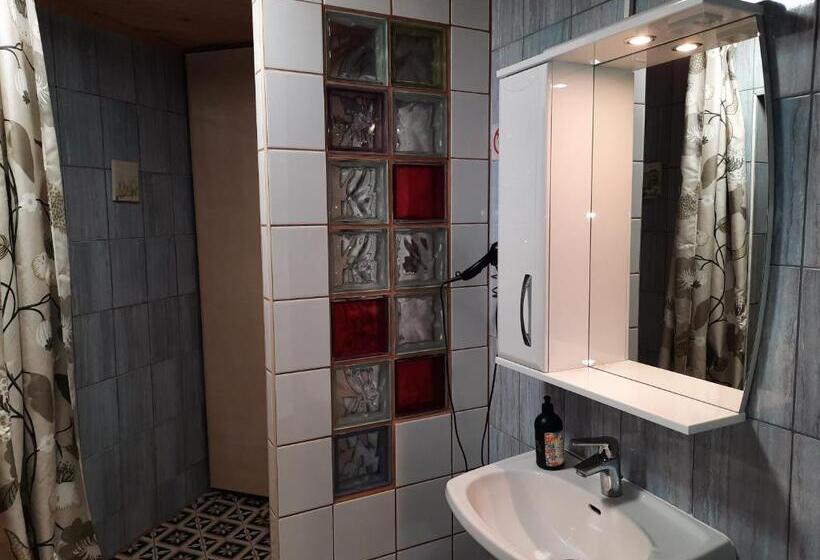 مجموعه ویستا شهر, Sunrise Majutus