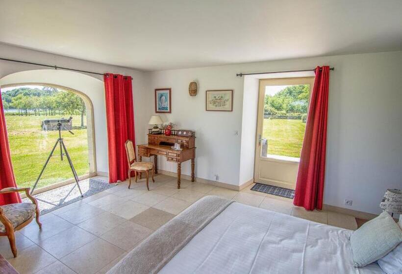 غرفة قياسية لذوى الاحتياجات الخاصة, Domaine De Kerbillec