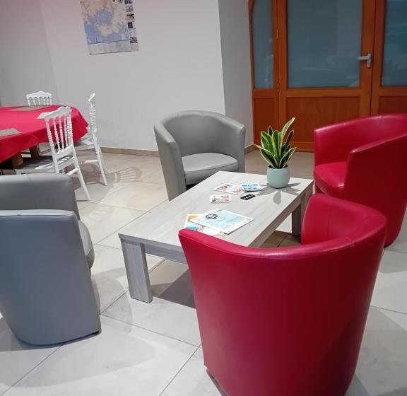 منزل 4 غرف نوم, Domaine De Kerbillec