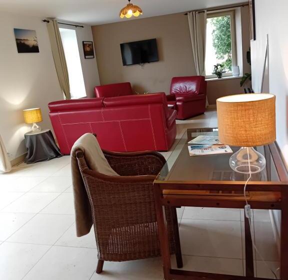 منزل غرفتين نوم, Domaine De Kerbillec