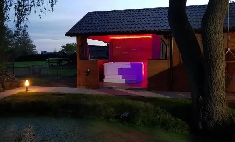 キングサイズベッドのスイートルーム, Het Filipijns Slaaphuisje