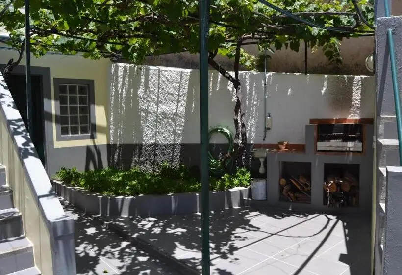 バス共有のスタンダードルーム, Hostel Casal São João