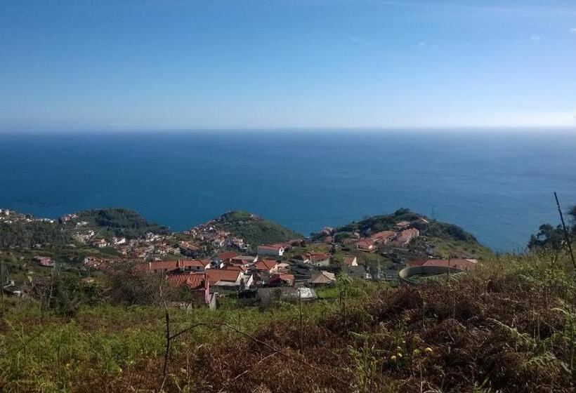 Номер Стандарт Совместная Ванная, Hostel Casal São João