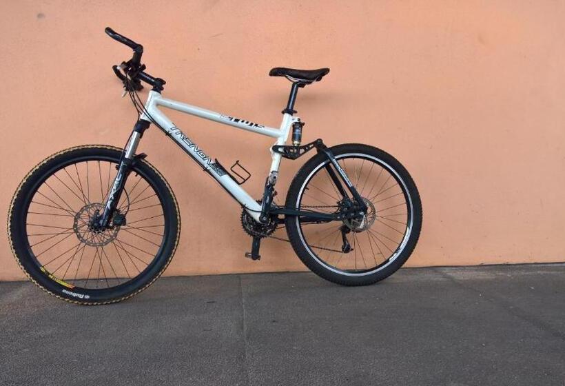 バス共有のスタンダードルーム, Hostel Casal São João