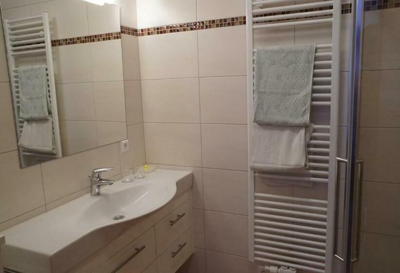 标准间, Erlebnishof Tschabitscher