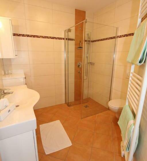 带1个卧室的带阳台的公寓, Erlebnishof Tschabitscher