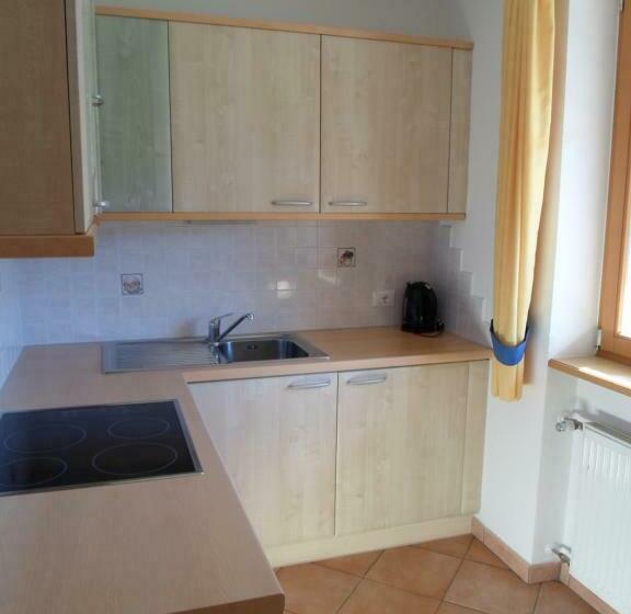 דירת חדר, Stockerhof