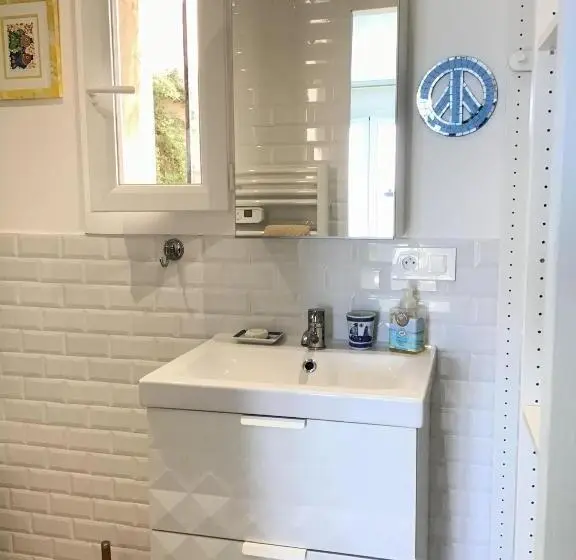 オーシャンビューのスタンダードバンガロー, La Maisonette Antibes