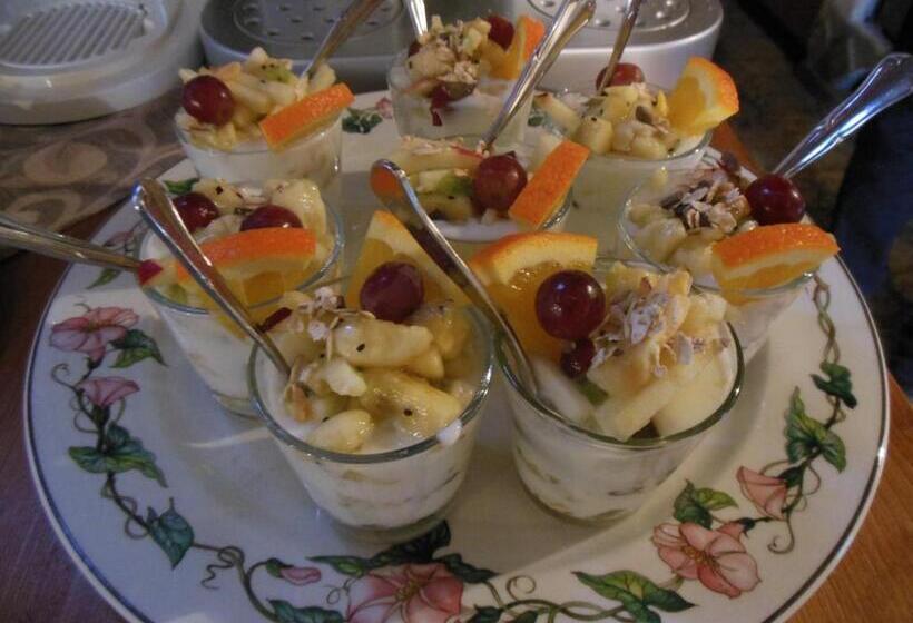 غرفة أساسية ثلاثية, Sonnhof