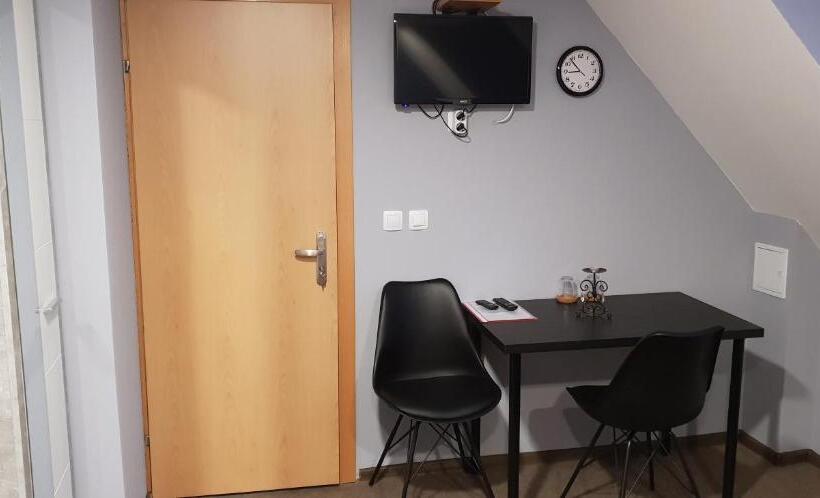 غرفة قياسية, Pension Stella