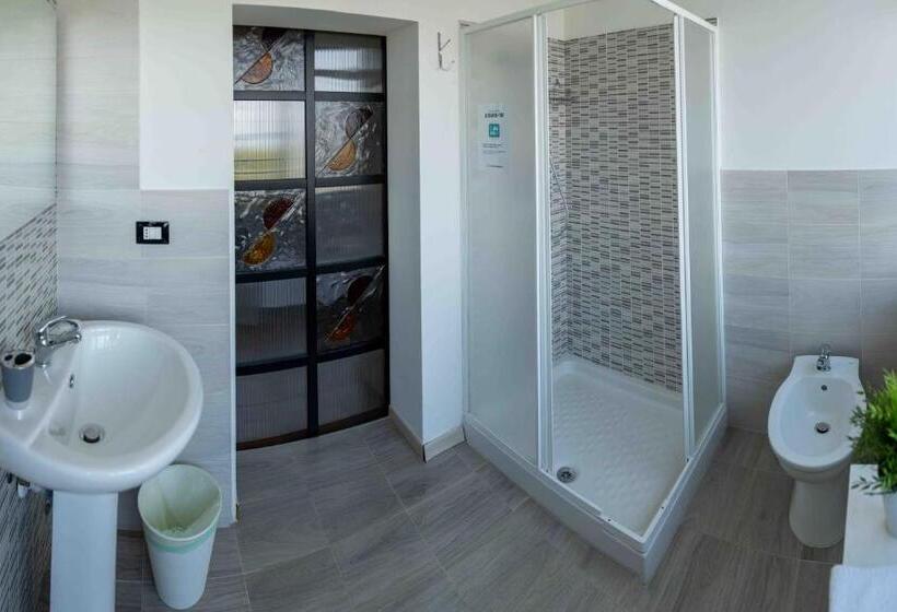 غرفة قياسية, Queen S Bed & Breakfast