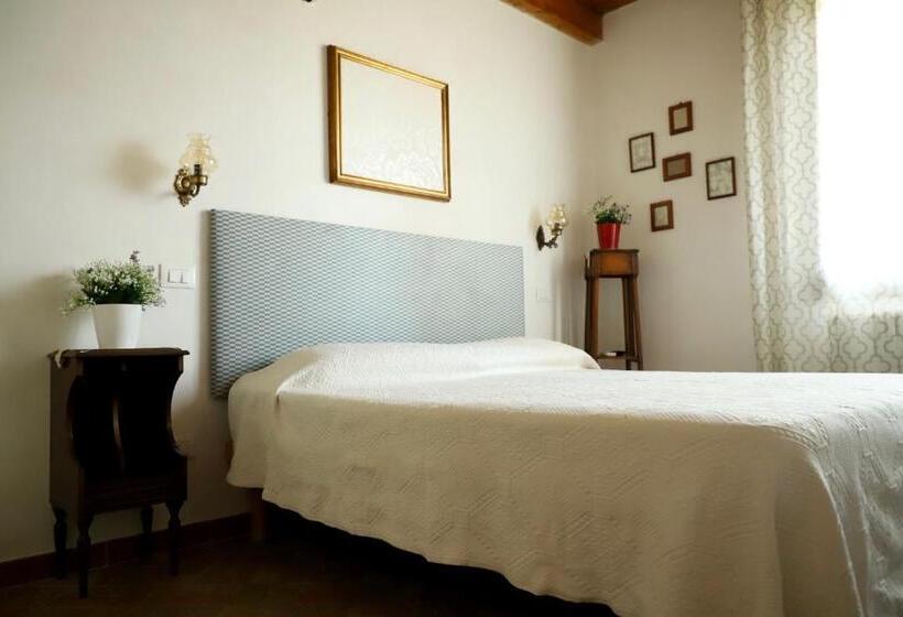 اتاق استاندارد چهار تخته, B&b Da Betta