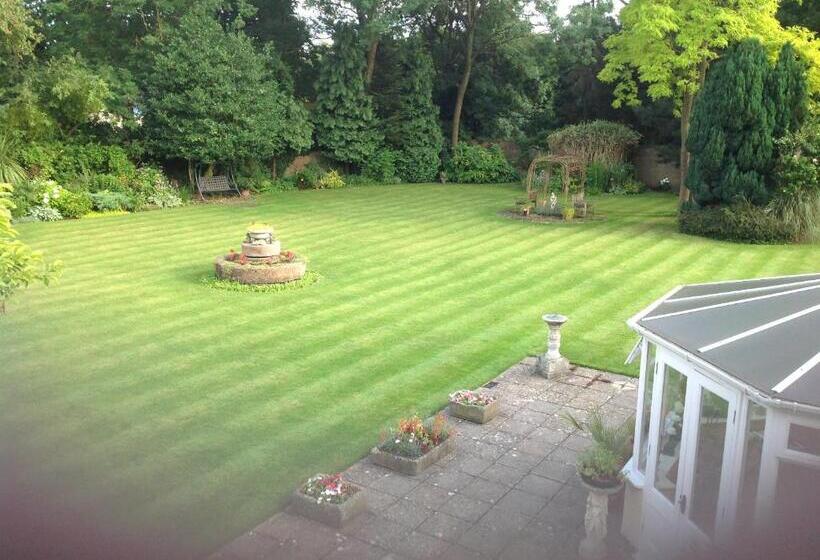 スタンダードルーム, Little Manor