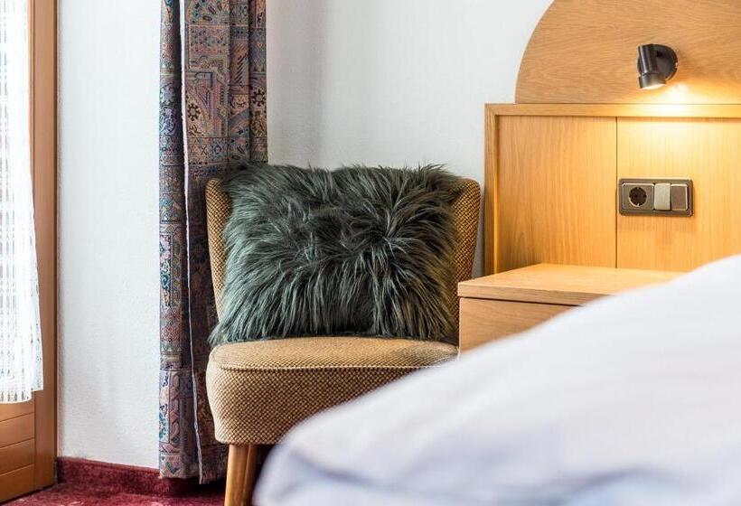 家庭间, Garni Niederbacher