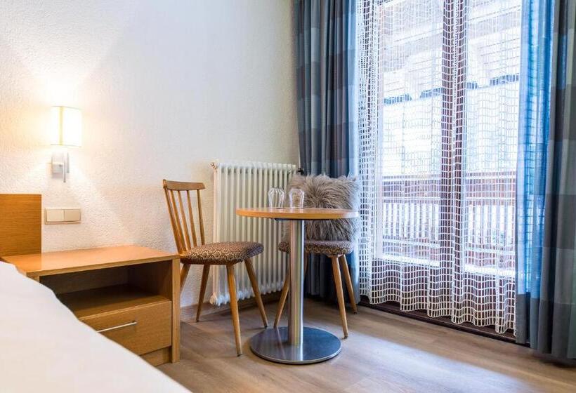 带阳台的豪华间, Garni Niederbacher